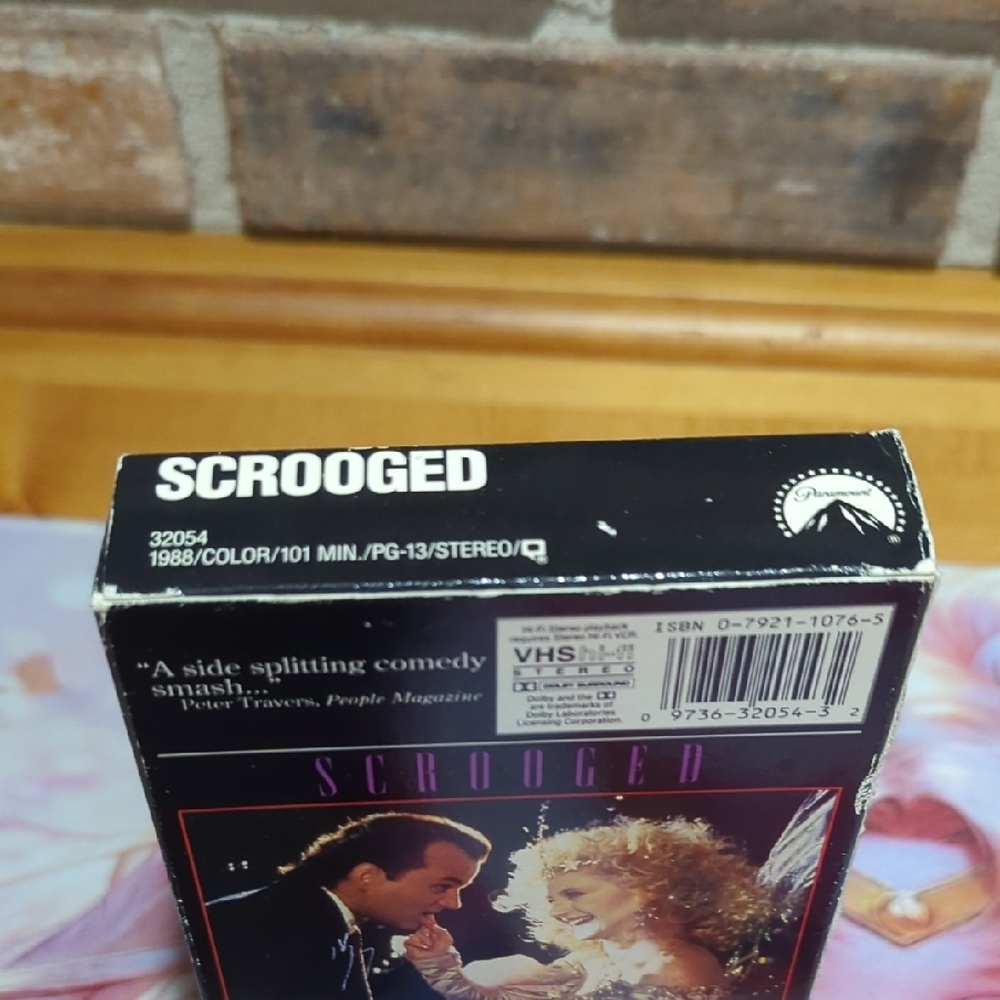 Scrooged VHS (1988) – Comedy/Fantasy Holiday Classic - Picture 6 of 10